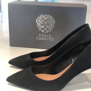 Black Suede Snake Skin Pump